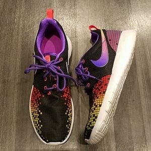 Like New! Pixelated Print Nikes